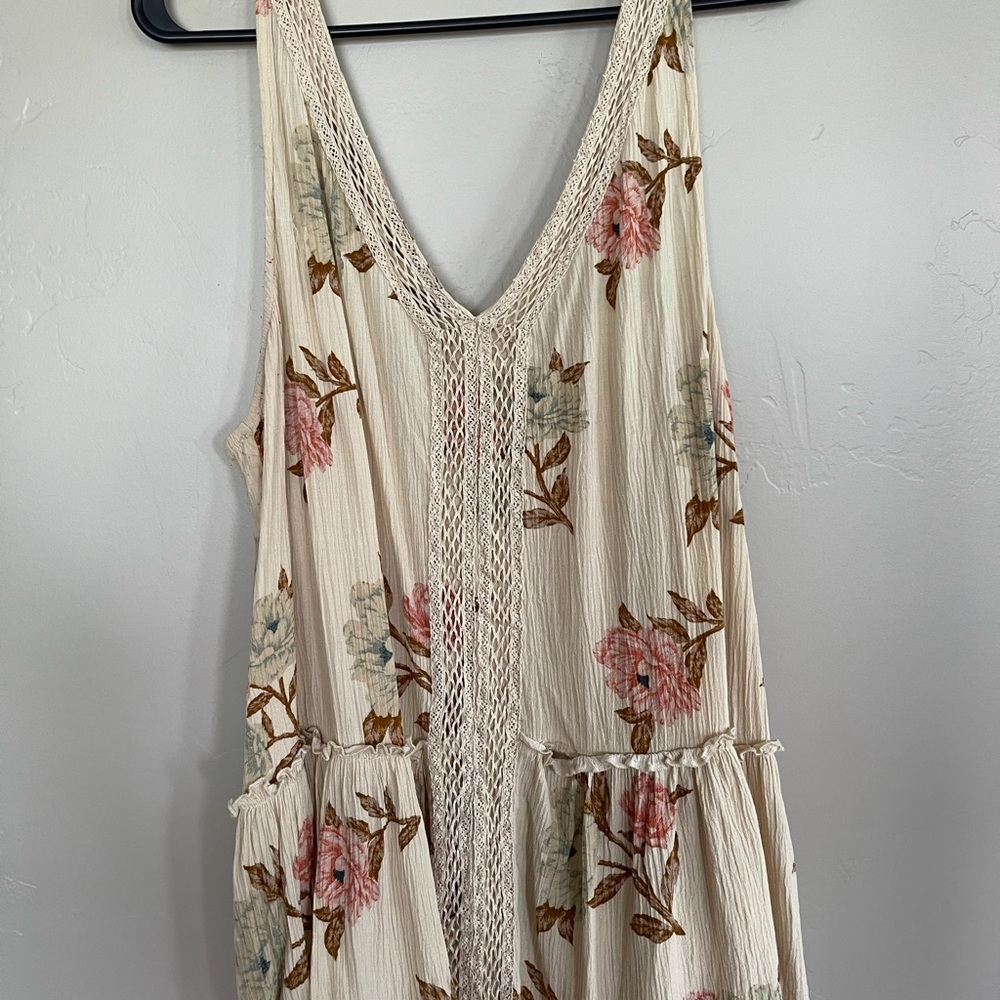 American eagle tank blouse